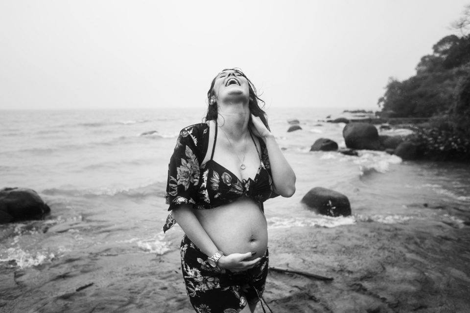 Ensaio gestante na chuva 